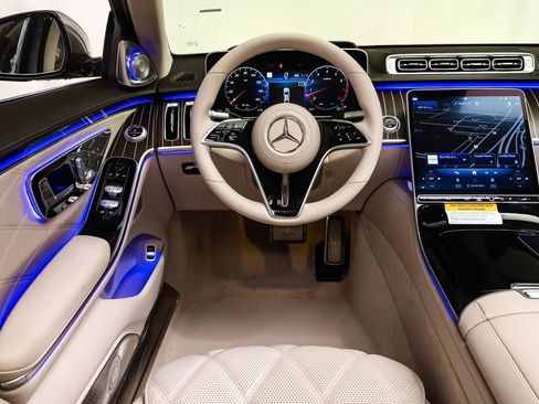 New 2026 Mercedes-Benz Maybach S 580 4MATIC image 16