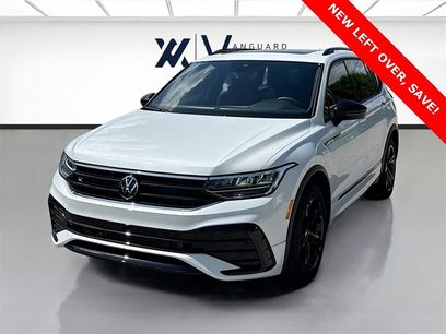 Used 2024 Volkswagen Tiguan SE R-Line