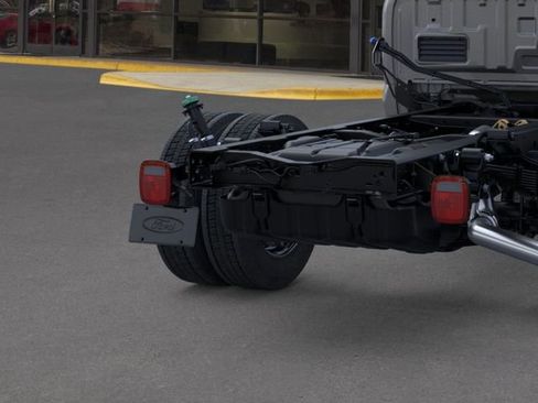 New 2026 Ford F450 Lariat image 21