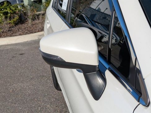 Used 2019 Subaru Legacy 2.5i Premium image 12