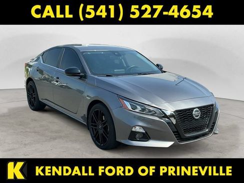 Used 2022 Nissan Altima 2.5 SR AWD/4WD image 3