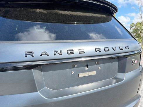 Used 2020 Land Rover Range Rover Sport SVR image 47