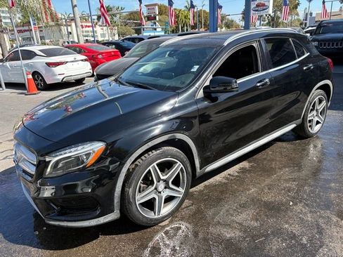 Used 2016 Mercedes-Benz GLA 250 w/ Premium Package image 12