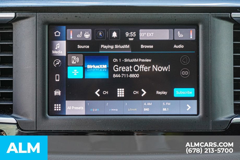 Used 2022 Chrysler Voyager LX FWD image 43