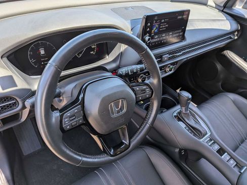 Certified 2024 Honda HR-V EX-L image 12