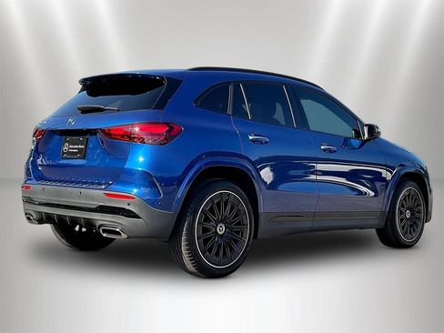 Certified 2025 Mercedes-Benz GLA 250 image 7