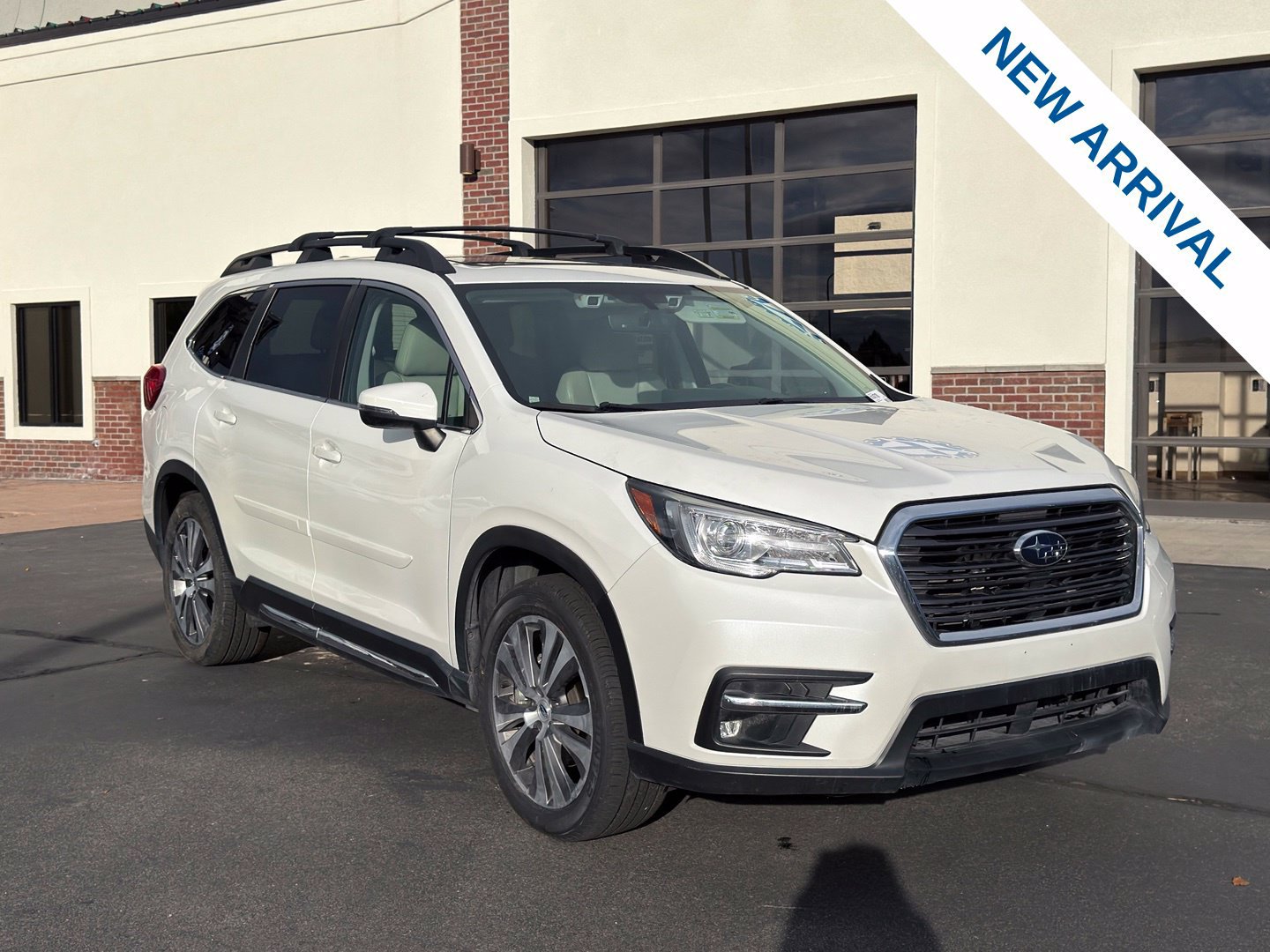 Used 2021 Subaru Ascent Limited w/ Technology Package AWD/4WD image 1