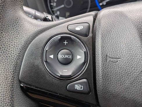 Used 2016 Honda HR-V EX image 22