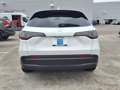 Certified 2026 Honda HR-V LX image 23