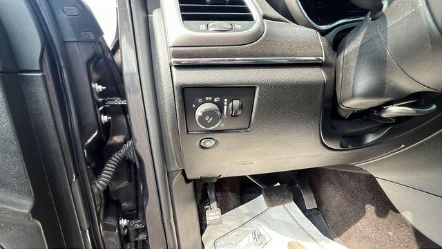 Used 2018 Jeep Grand Cherokee Limited AWD/4WD image 11