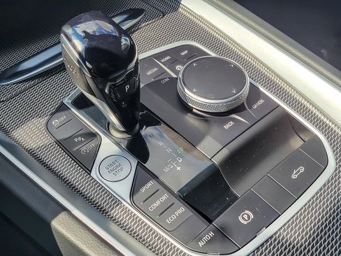 Used 2022 BMW Z4 sDrive30i w/ M Sport Package image 14