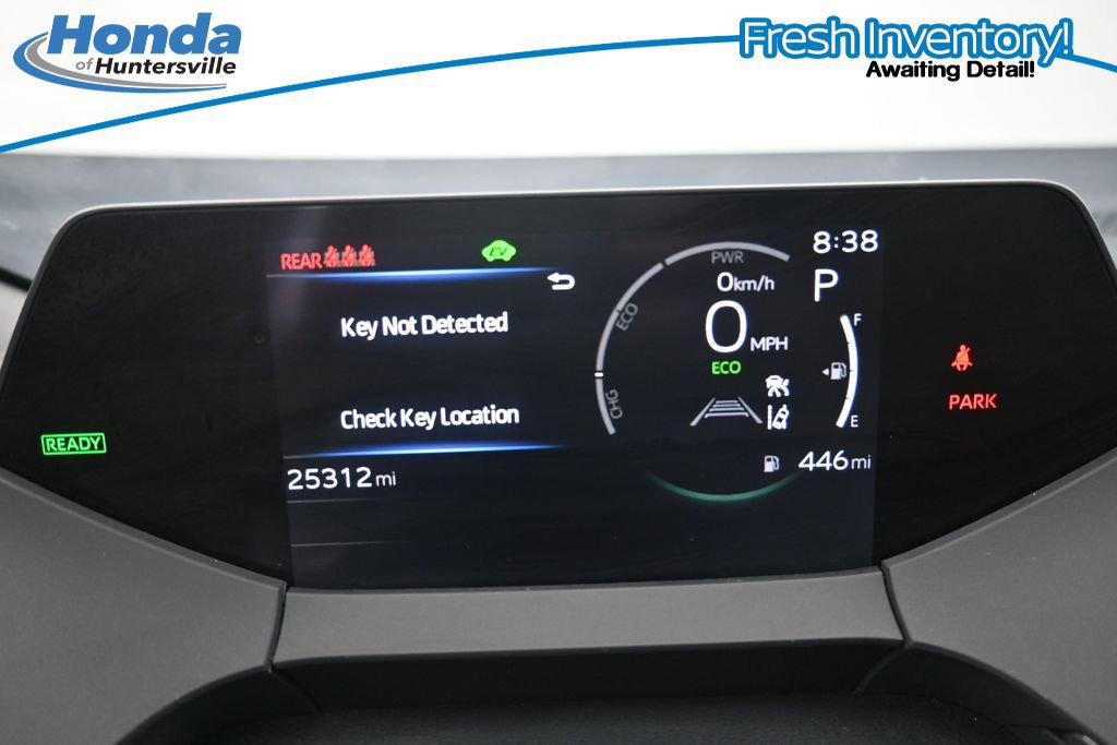Used 2025 Toyota Prius LE FWD image 15