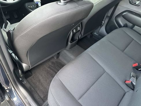 Used 2026 Hyundai Kona SEL Sport image 14