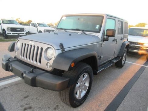 Used 2017 Jeep Wrangler Unlimited Sport w/ Quick Order Package 24S image 3