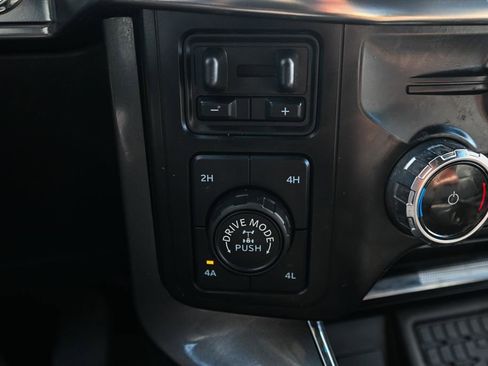 Used 2023 Ford F150 Lariat w/ Equipment Group 502A High image 36