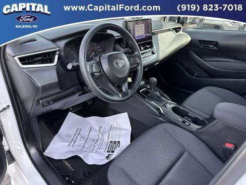 Used 2024 Toyota Corolla LE image 18
