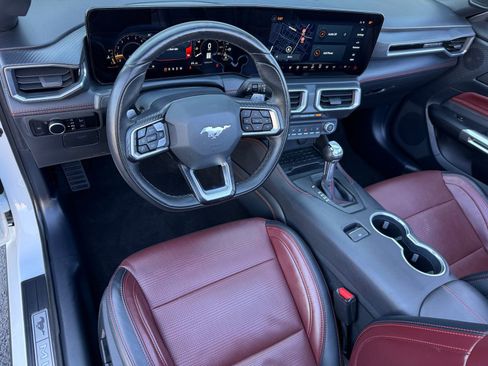 Used 2024 Ford Mustang GT Premium image 11