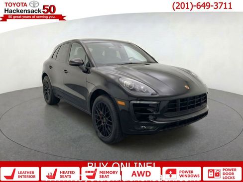 Used 2018 Porsche Macan GTS AWD/4WD image 1