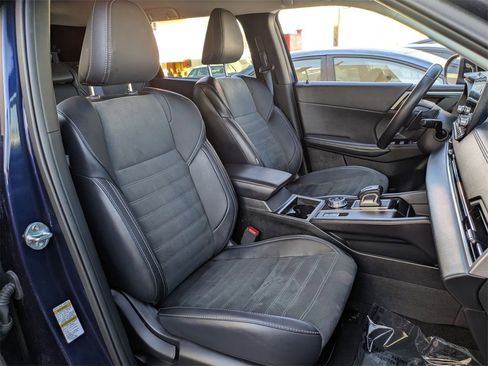 Used 2024 Mitsubishi Outlander SE image 28