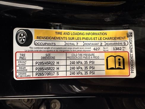 Used 2019 GMC Yukon XL Denali image 32