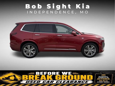 Used 2023 Cadillac XT6 Premium Luxury AWD/4WD image 17