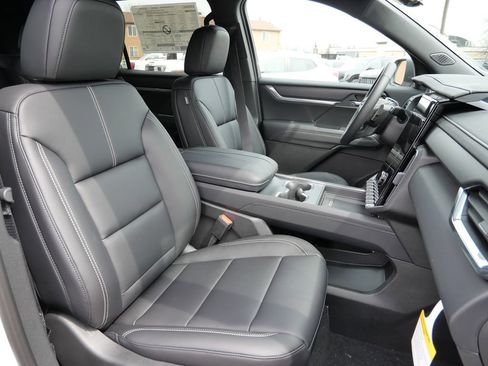 New 2026 GMC Acadia Elevation w/ Black Edition AWD/4WD image 23