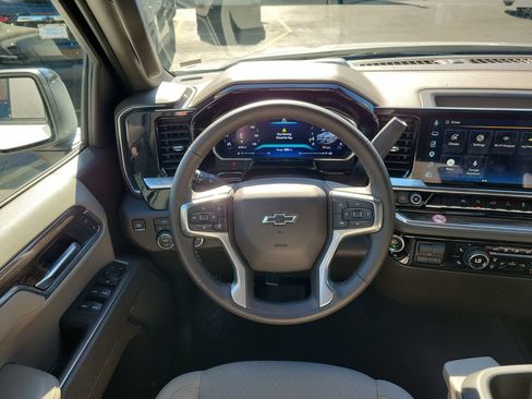 Used 2026 Chevrolet Silverado 1500 RST AWD/4WD image 14