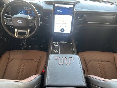 Used 2022 Ford Expedition Max King Ranch AWD/4WD image 14