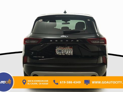 Used 2023 Ford Escape Active w/ Tech Pack #2 FWD image 13