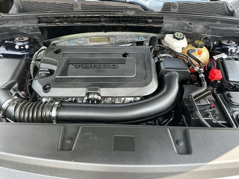 Used 2021 Buick Envision Essence FWD image 10