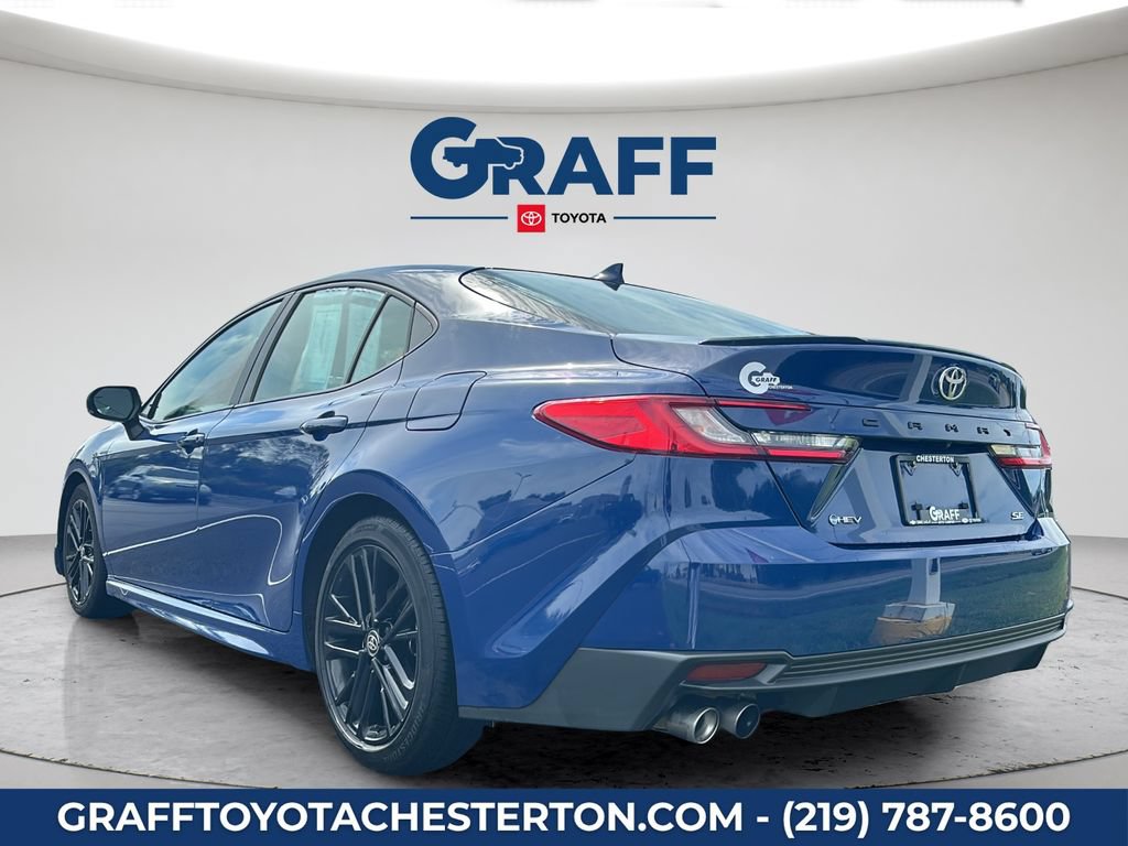 Used 2025 Toyota Camry SE FWD image 5