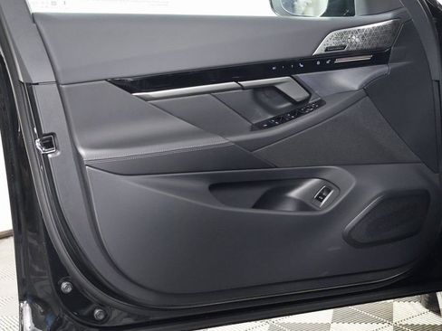 New 2026 BMW 530i w/ M Sport Package RWD image 7