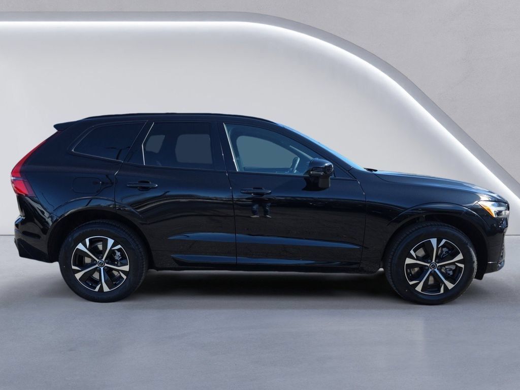 New 2026 Volvo XC60 T8 Core w/ Climate Package AWD/4WD image 3