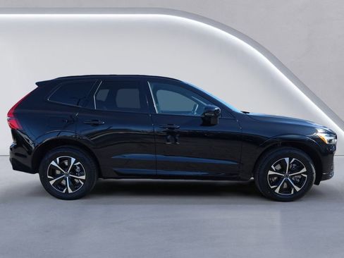 New 2026 Volvo XC60 T8 Core w/ Climate Package image 3