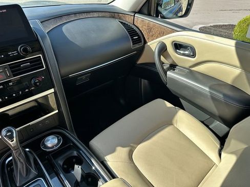 Used 2024 INFINITI QX80 Premium Select w/ Cargo Package AWD/4WD image 28