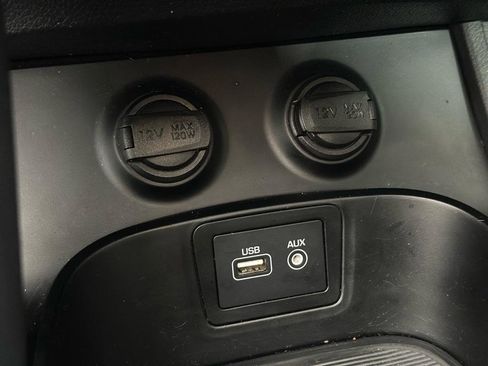 Used 2017 Hyundai Santa Fe Sport image 24