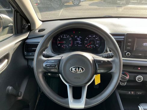 Used 2018 Kia Rio LX image 13
