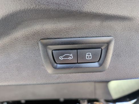 Certified 2024 BMW X7 M60i w/ Executive Package image 48