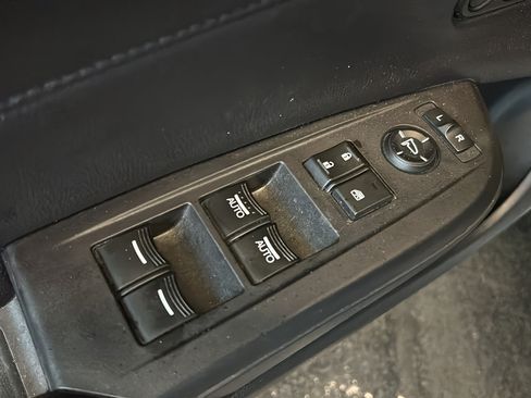 Used 2017 Acura ILX FWD image 10