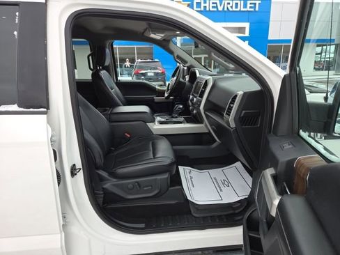 Used 2019 Ford F150 Lariat w/ Equipment Group 502A Luxury image 55