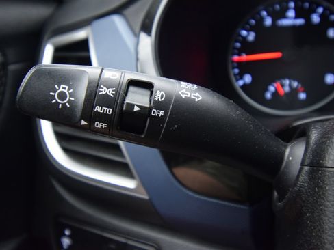 Used 2023 Kia Seltos S AWD/4WD image 32