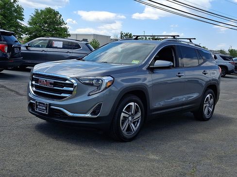 Used 2021 GMC Terrain SLT AWD/4WD image 3