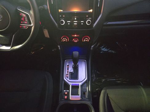 Used 2021 Subaru Forester image 12