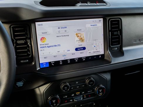 Used 2025 Ford Bronco Big Bend image 18