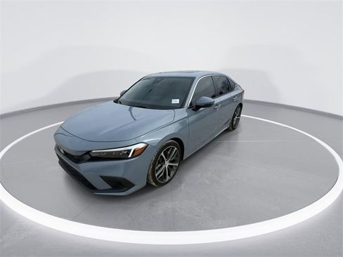 Used 2024 Honda Civic Touring image 5