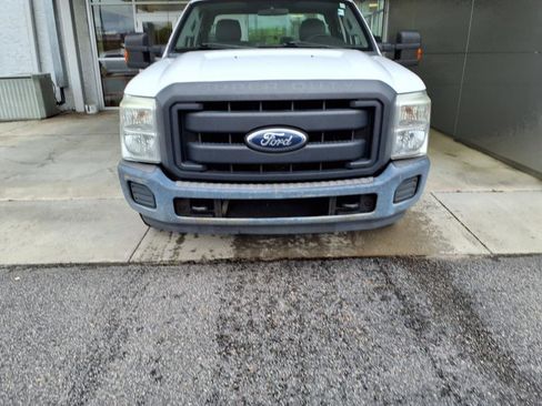 Used 2012 Ford F250 XL w/ PWR Equipment Group image 2