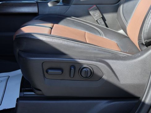 Used 2022 Chevrolet Silverado 3500 High Country w/ Safety Package II image 23