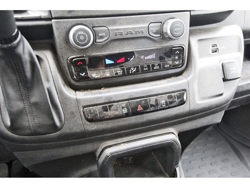 Used 2026 RAM ProMaster 2500 w/ Convenience Group FWD image 21