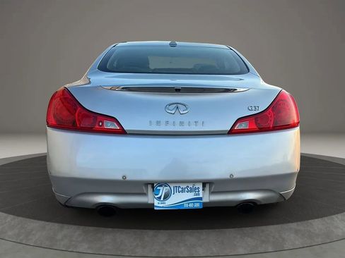 Used 2012 INFINITI G37 Journey w/ Premium Pkg image 9