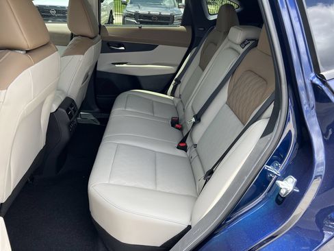 New 2026 Nissan Murano Platinum AWD/4WD image 15